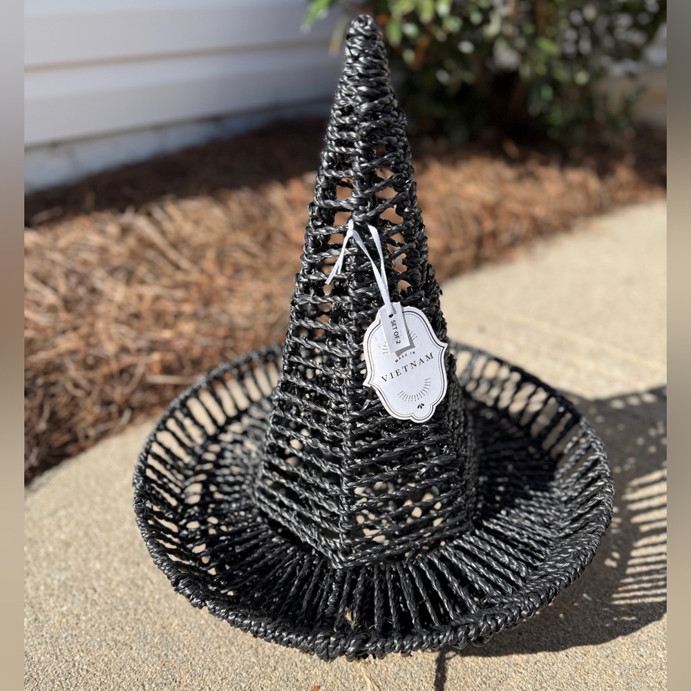 Black Seagrass Witch Hats - Set of 2 - NWT - Picture 11 of 14